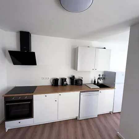 Schoenes Helles Im Zentrum Inklusive Parkplatz *