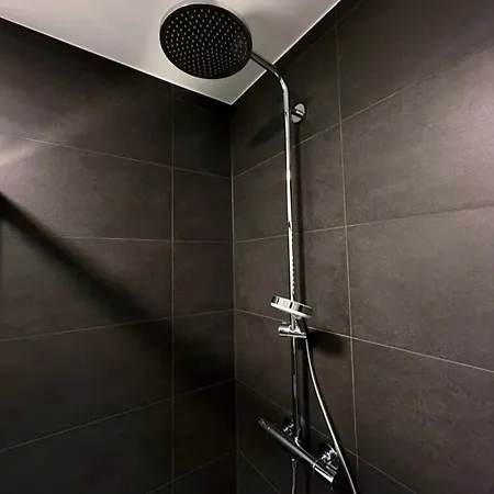 Schoenes Helles Im Zentrum Inklusive Parkplatz *