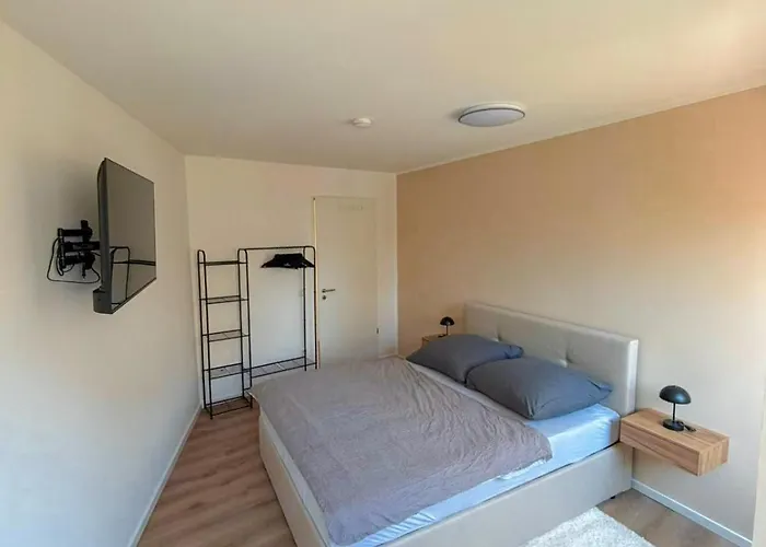 Schoenes Helles Im Zentrum Inklusive Parkplatz Daire *